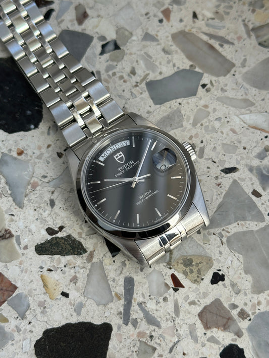 Tudor Prince 76200 (Full Set) Date Day