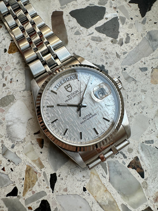 Tudor Prince 76214 Date Day