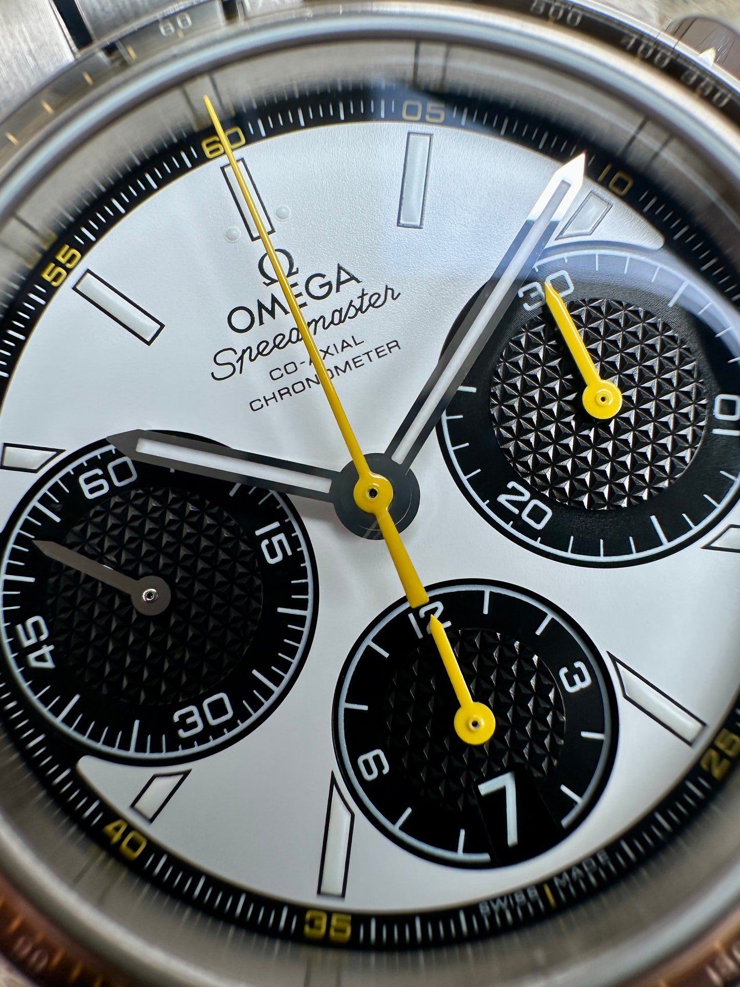 Omega Speedmaster 326.30.40.50.04.001 Racing