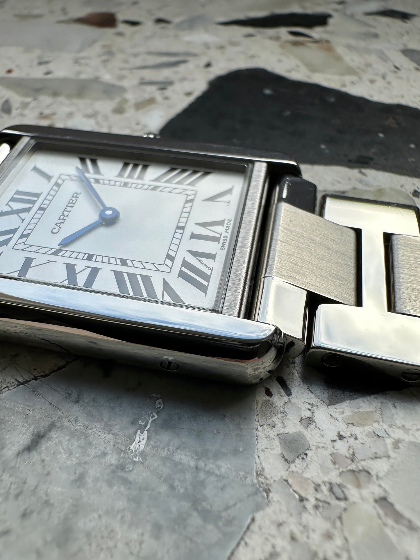 Cartier Tank Solo 3169 VOLLE Garantie 01.2029