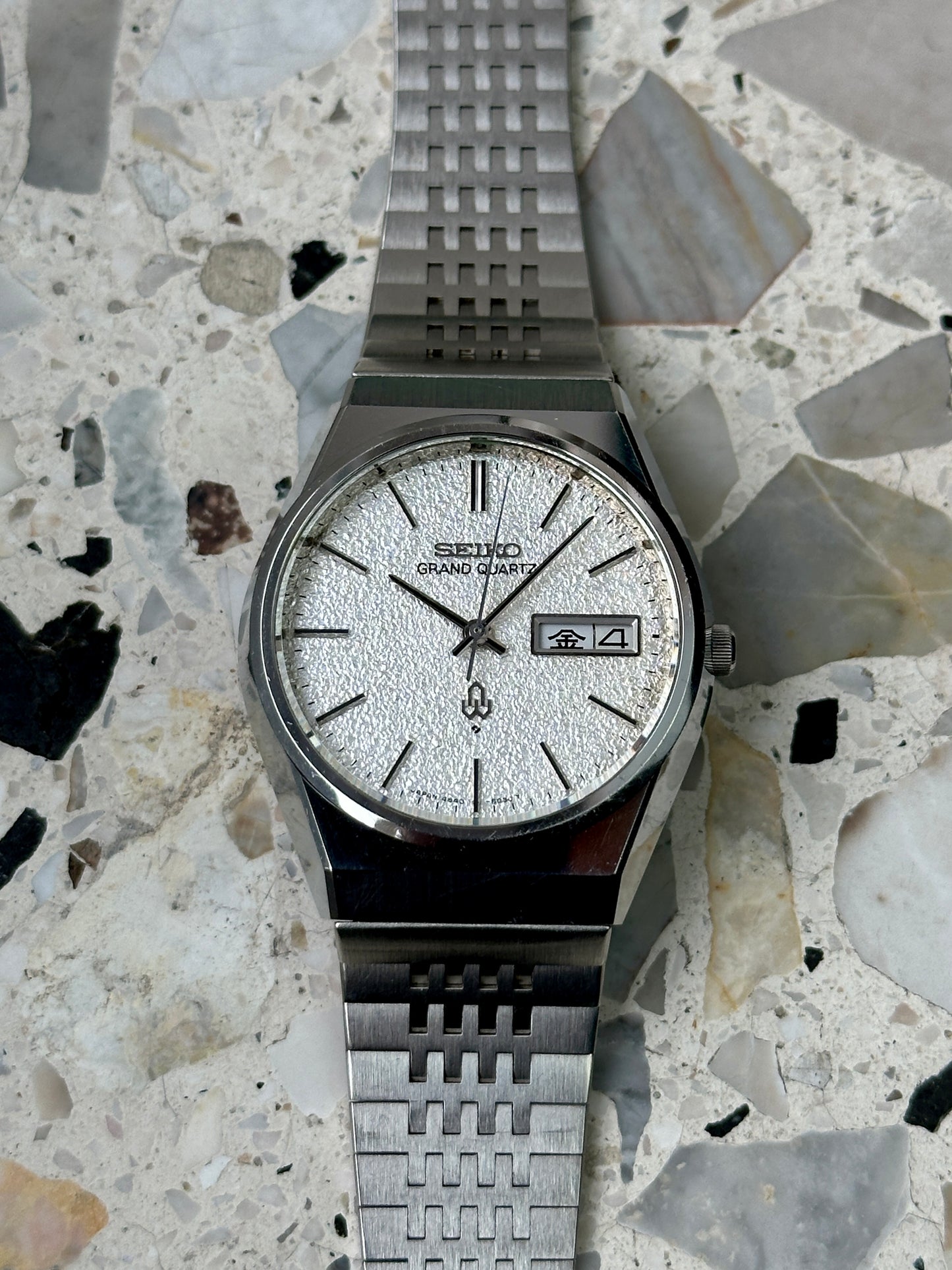 Seiko Grand Quartz 4843-8100 (Diamond Dust / Snowflake Dial)