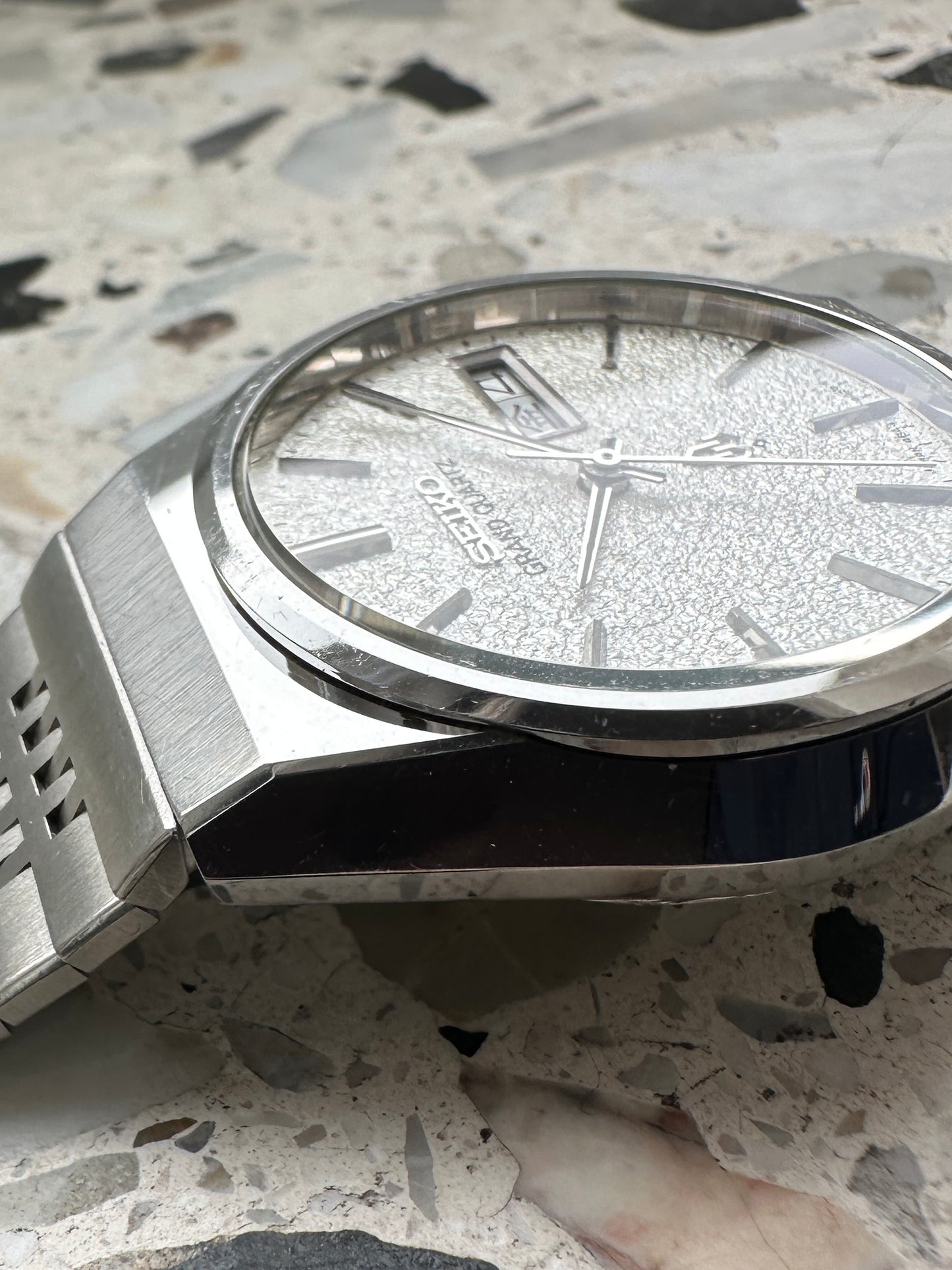 Seiko Grand Quartz 4843-8100 (Diamond Dust / Snowflake Dial)