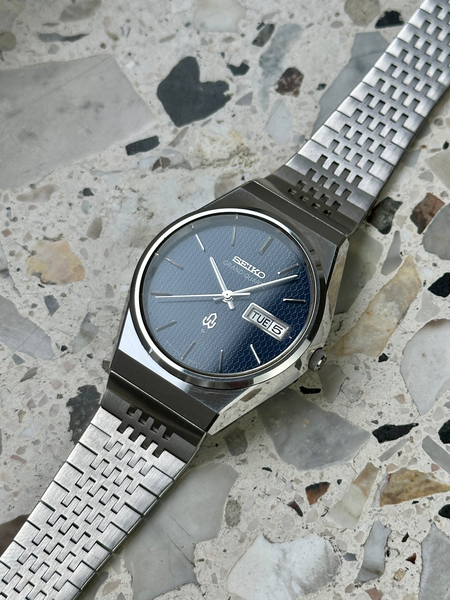 Seiko Grand Quartz 4843-8050 (blue dial)