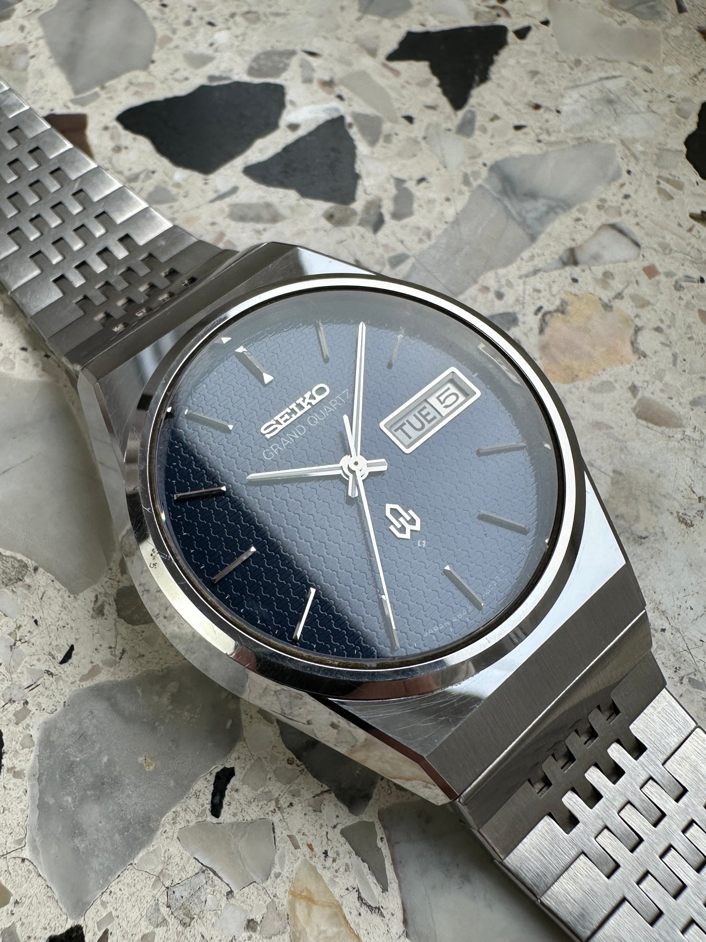 Seiko Grand Quartz 4843-8050 (blue dial)