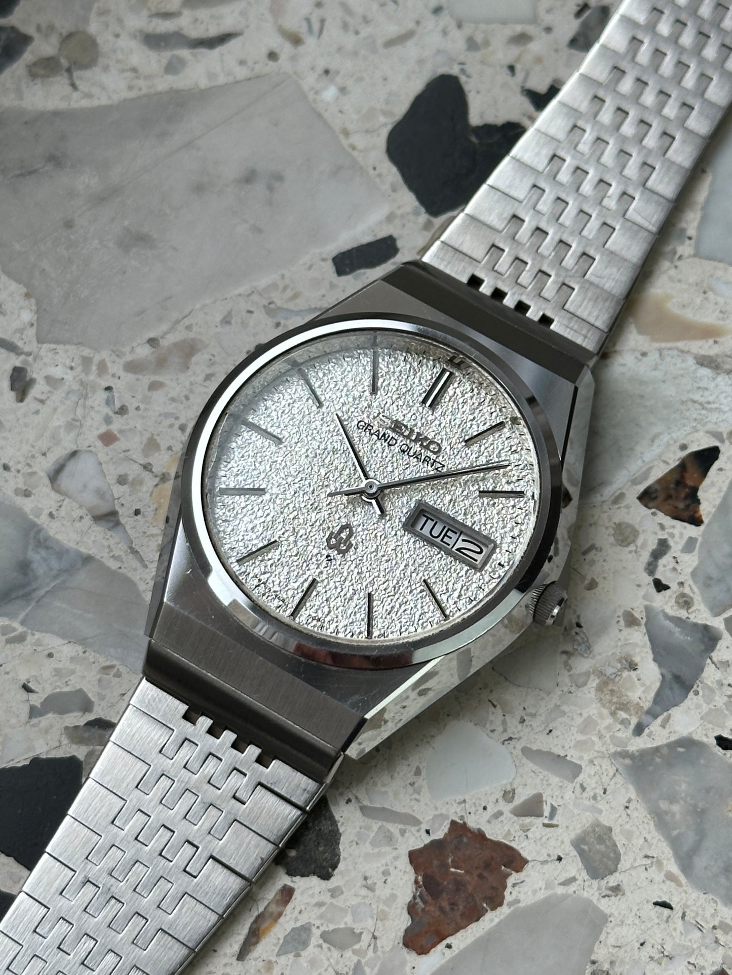 Seiko Grand Quartz 4843-8100 (Diamond Dust / Snowflake)
