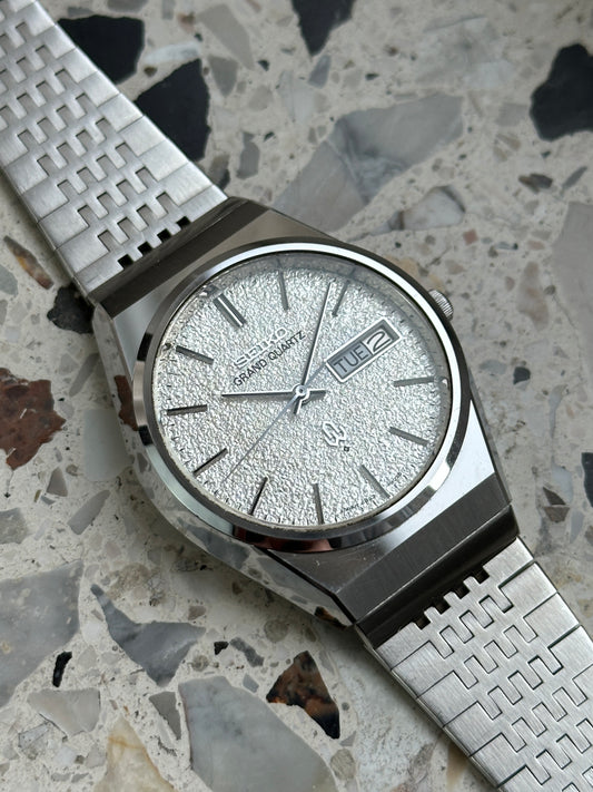 Seiko Grand Quartz 4843-8100 (Diamond Dust / Snowflake)