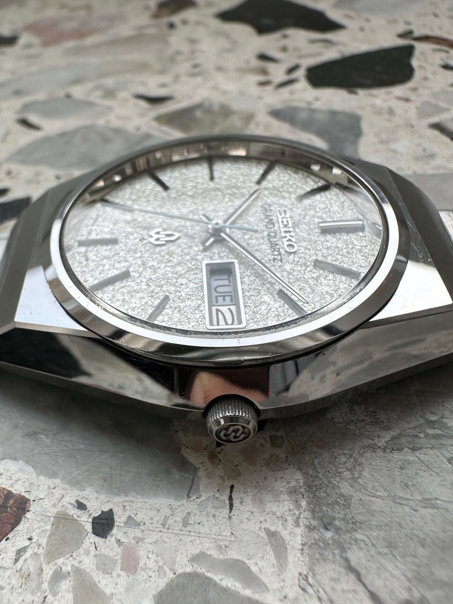 Seiko Grand Quartz 4843-8100 (Diamond Dust / Snowflake)