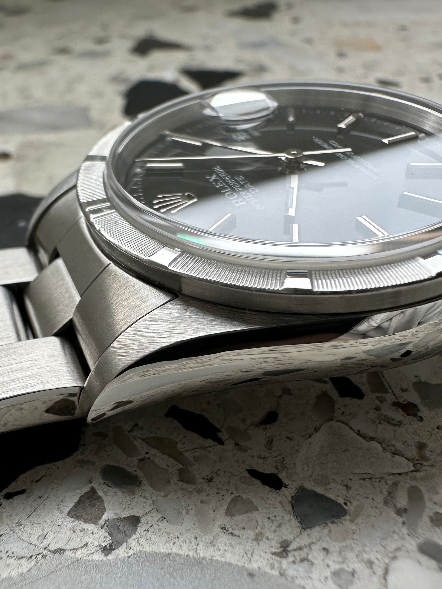 Rolex Oyster Perpetual 15210 (Box & Papers) Date(just)