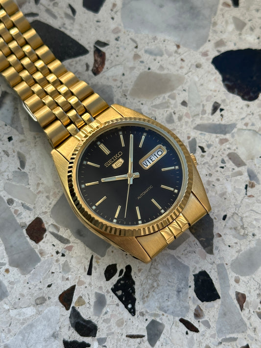 Seiko 5 SNXJ94 Datejust 7s26-0500