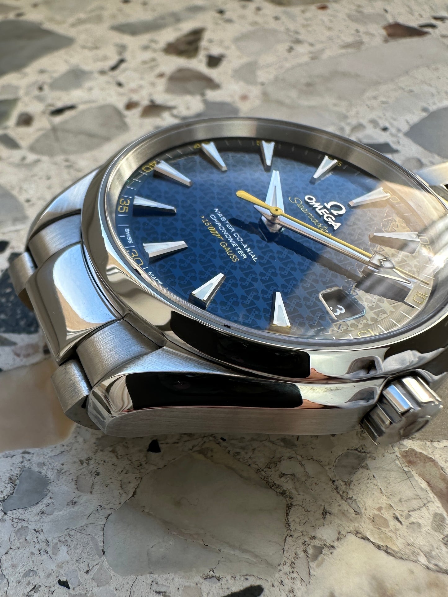 Omega Seamaster Aqua Terra 007 (Box & Paper) Limited Edition