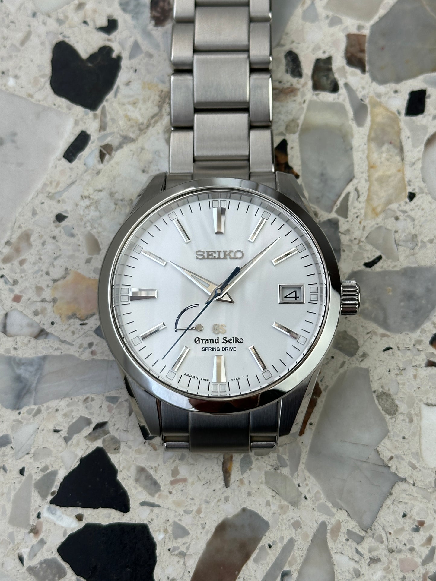 Grand Seiko SBGA099 Spring Drive (Box & Instruktion)