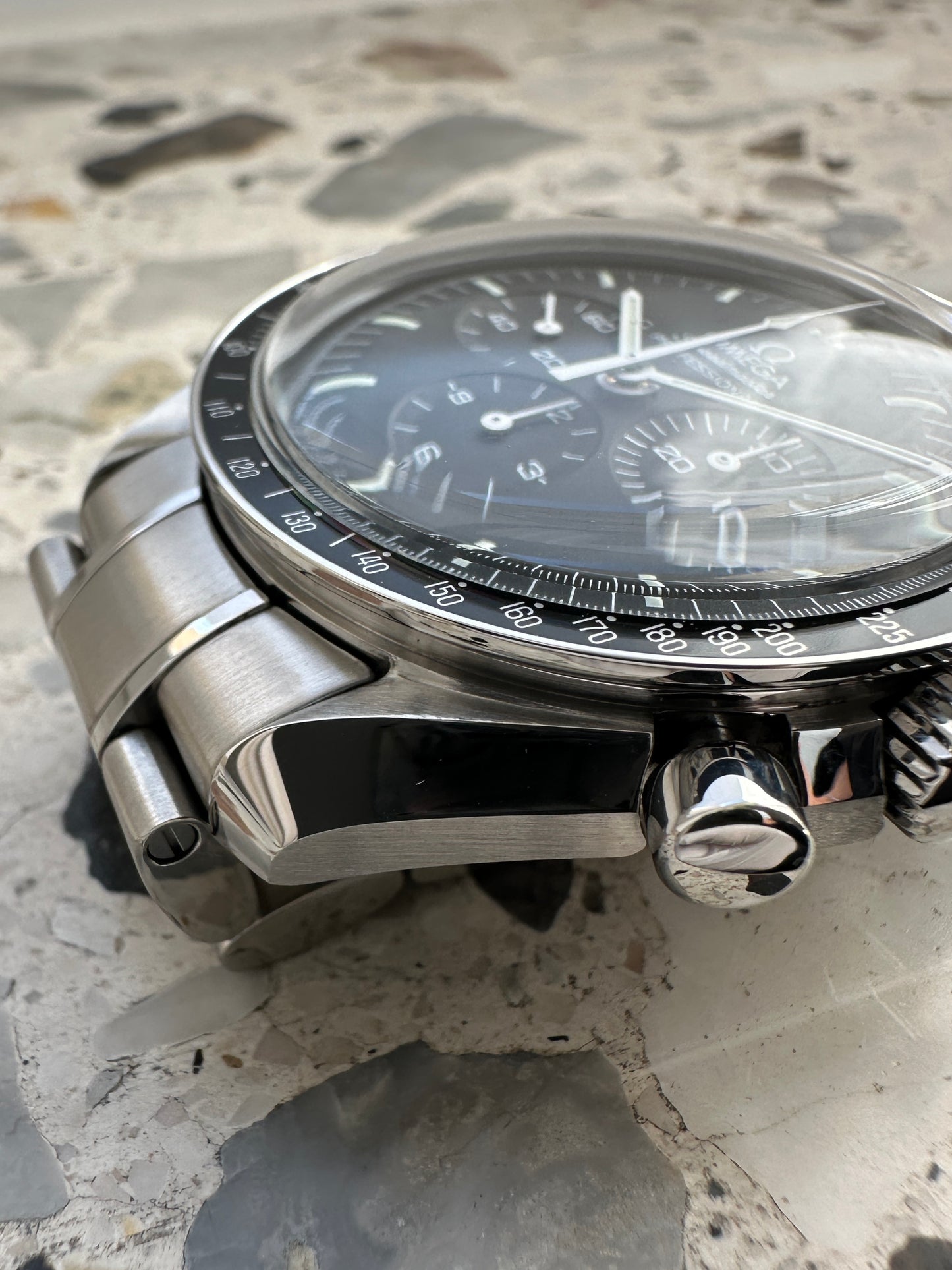 Omega Speedmaster Professional (Full Set) 311.30.42.30.01.005