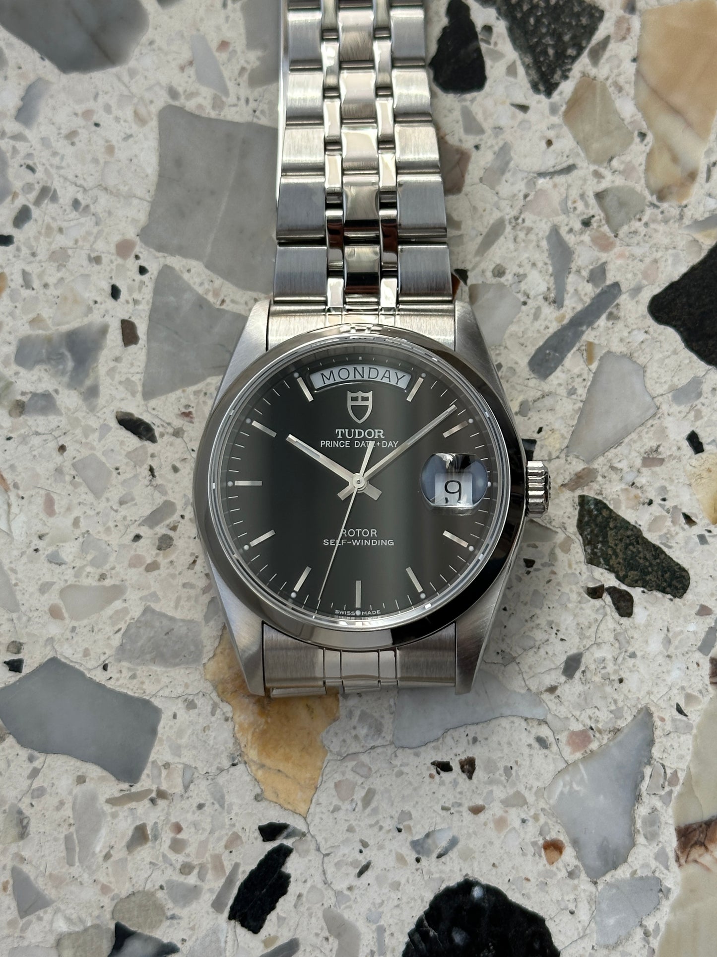 Tudor Prince 76200 (Full Set) Date Day