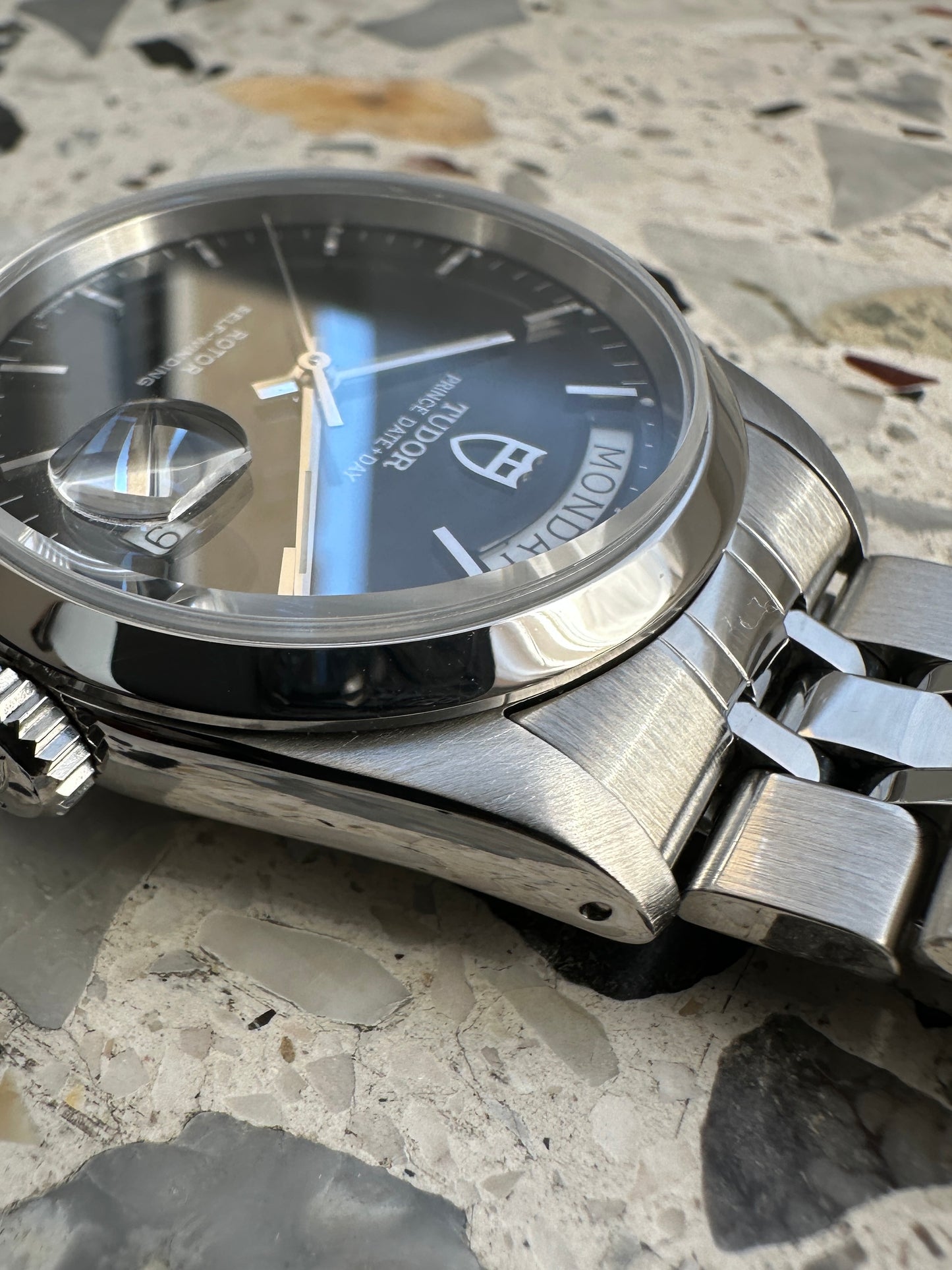 Tudor Prince 76200 (Full Set) Date Day
