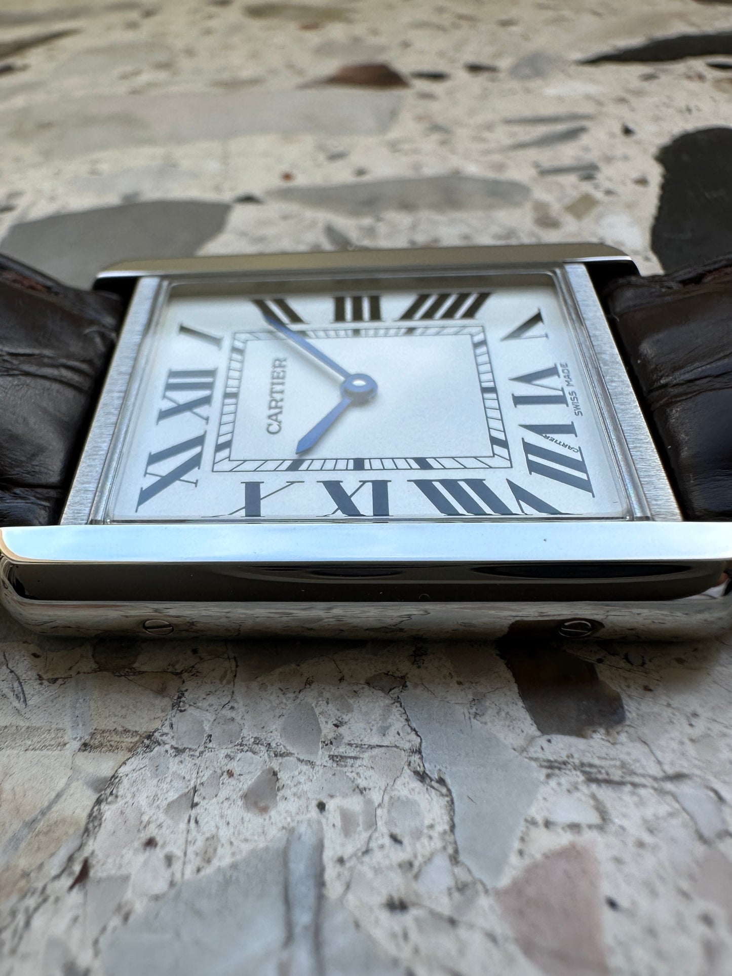 Cartier Tank Solo 3169 (Cartier Garantie 04.2028) WSTA0028 - Box & Papers