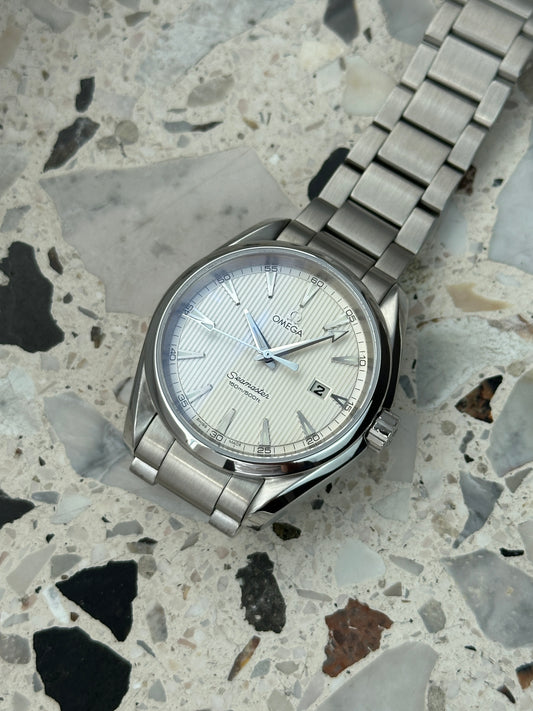 Omega Seamaster Aqua Terra (Box & Paper) 231.10.39.61.02.001