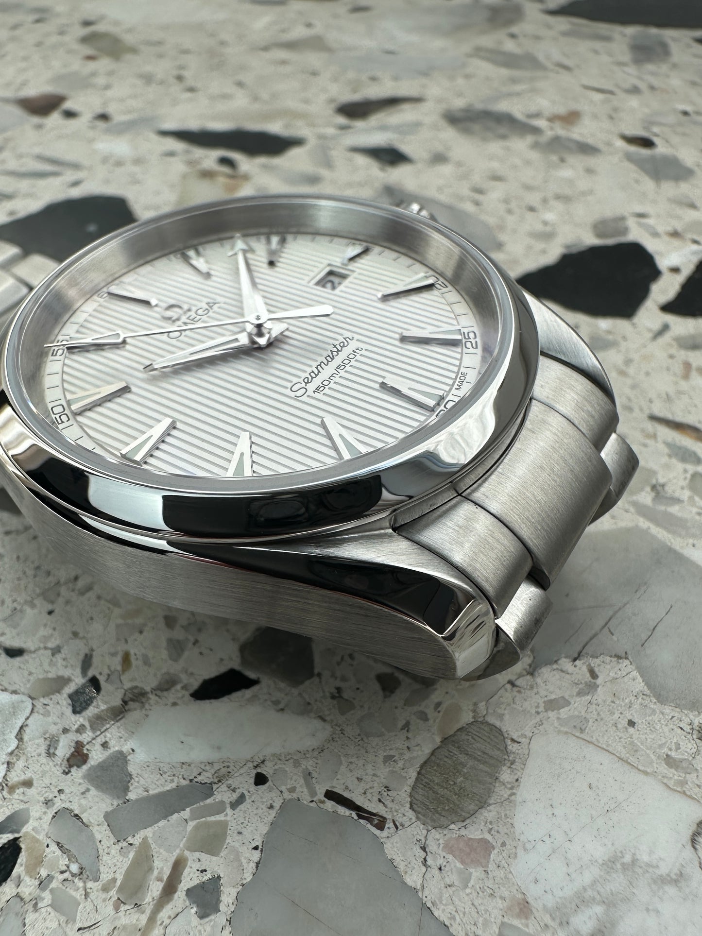Omega Seamaster Aqua Terra (Box & Paper) 231.10.39.61.02.001