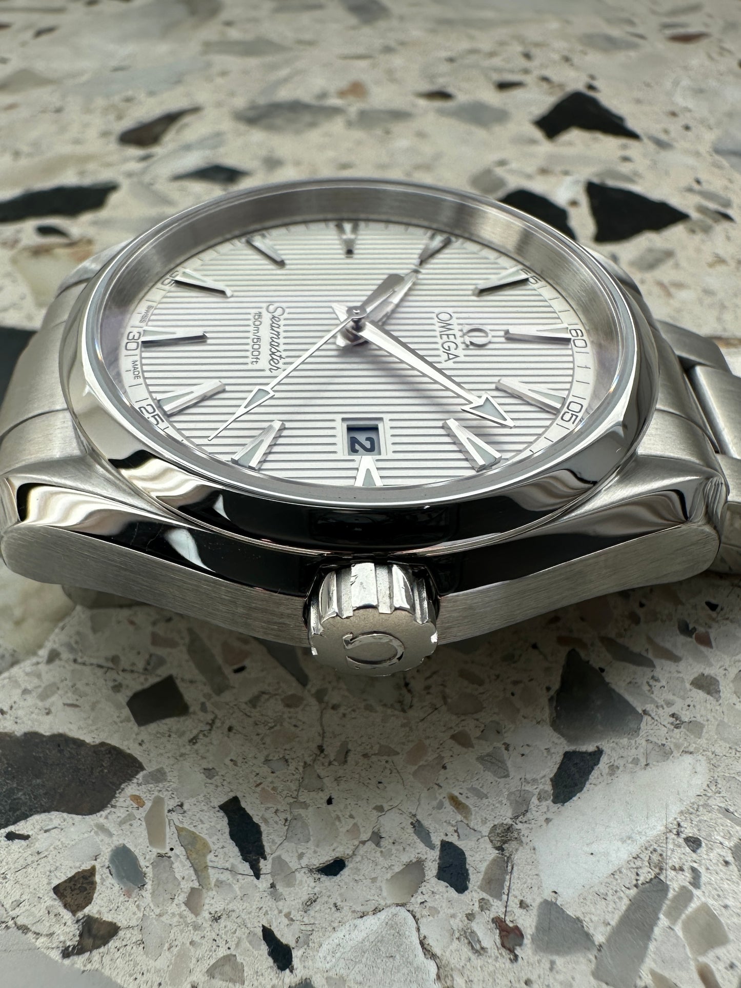 Omega Seamaster Aqua Terra (Box & Paper) 231.10.39.61.02.001