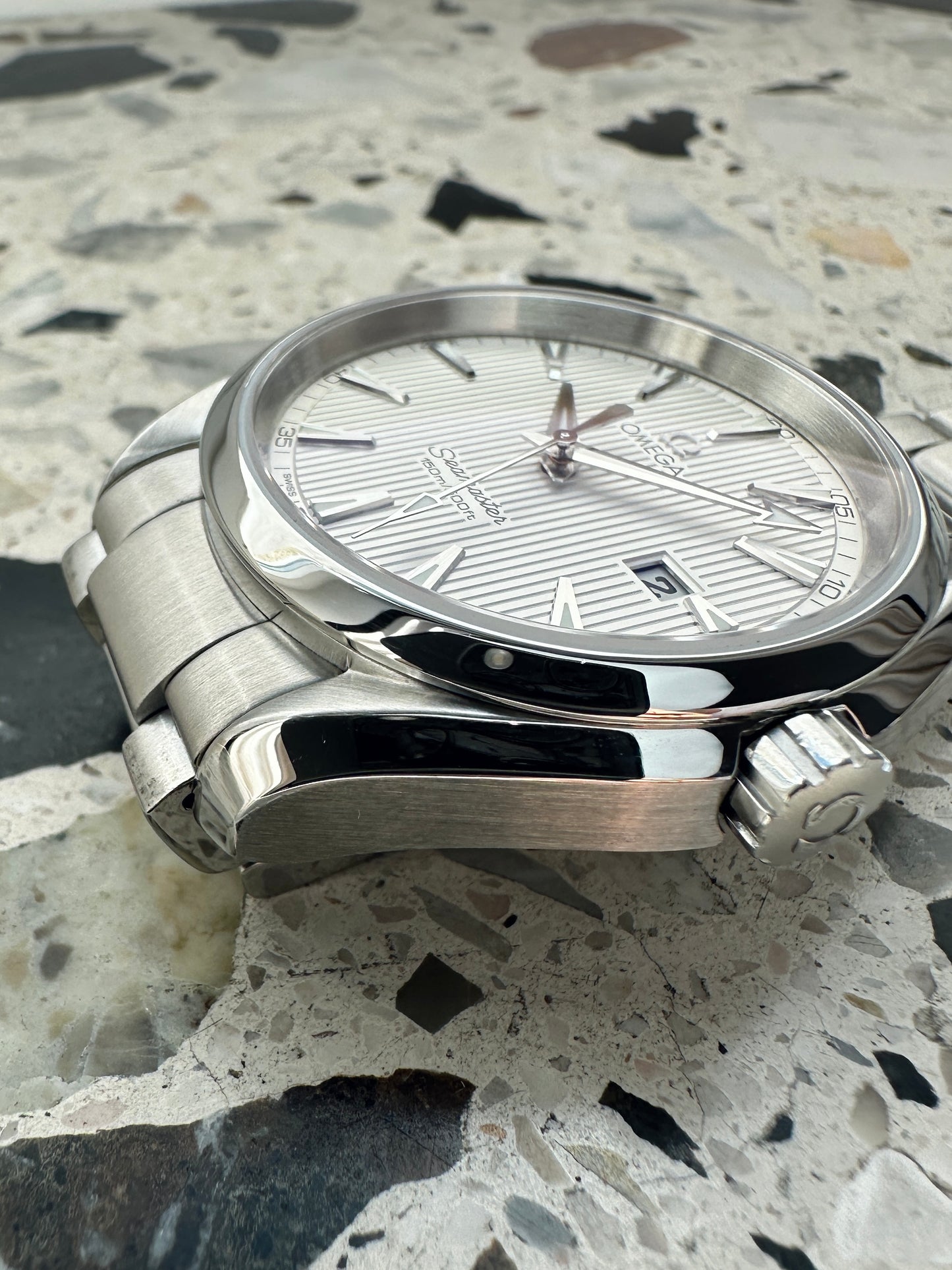 Omega Seamaster Aqua Terra (Box & Paper) 231.10.39.61.02.001