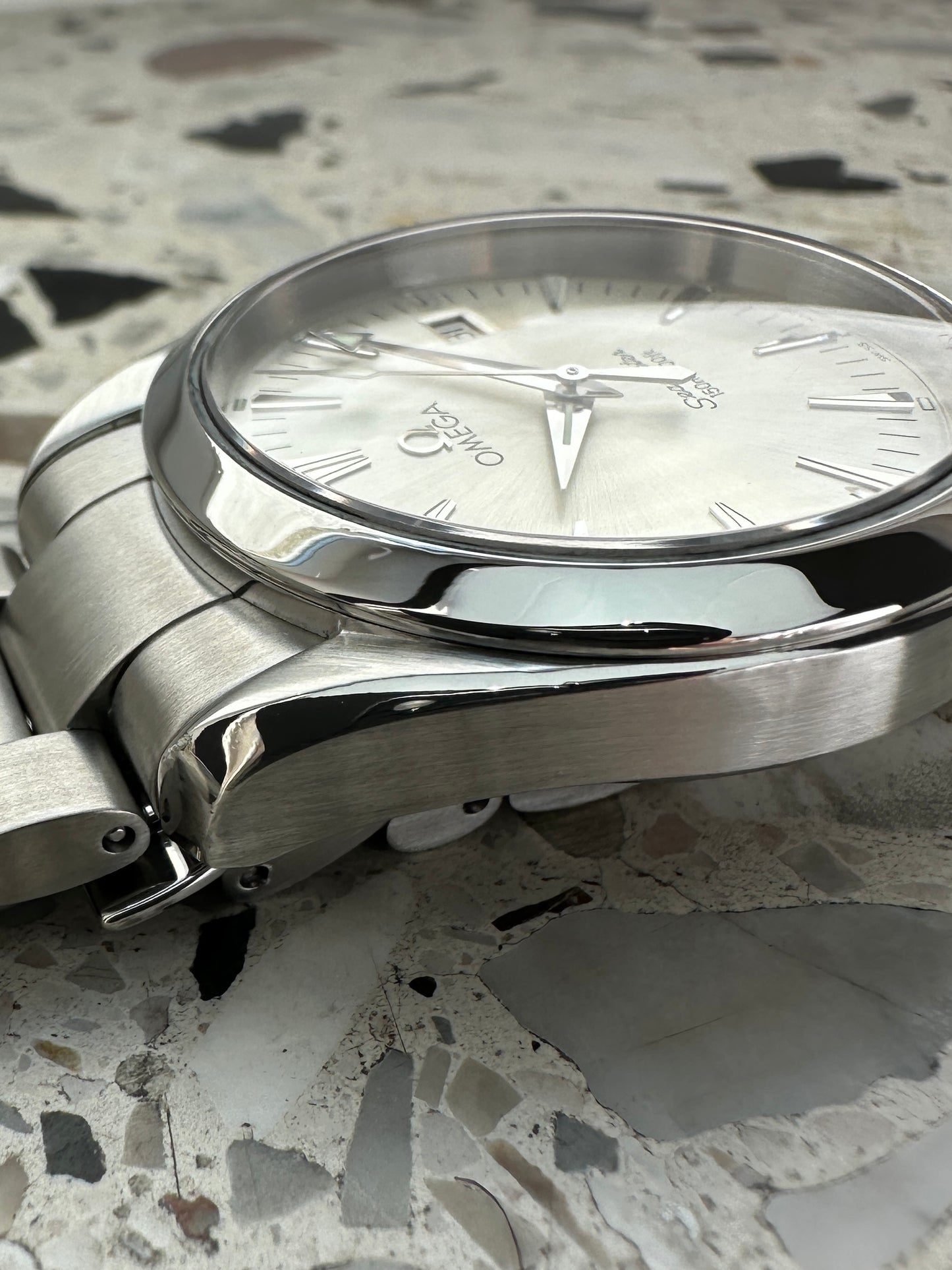 Omega Seamaster 2518.30 Aqua Terra (Silver Dial)