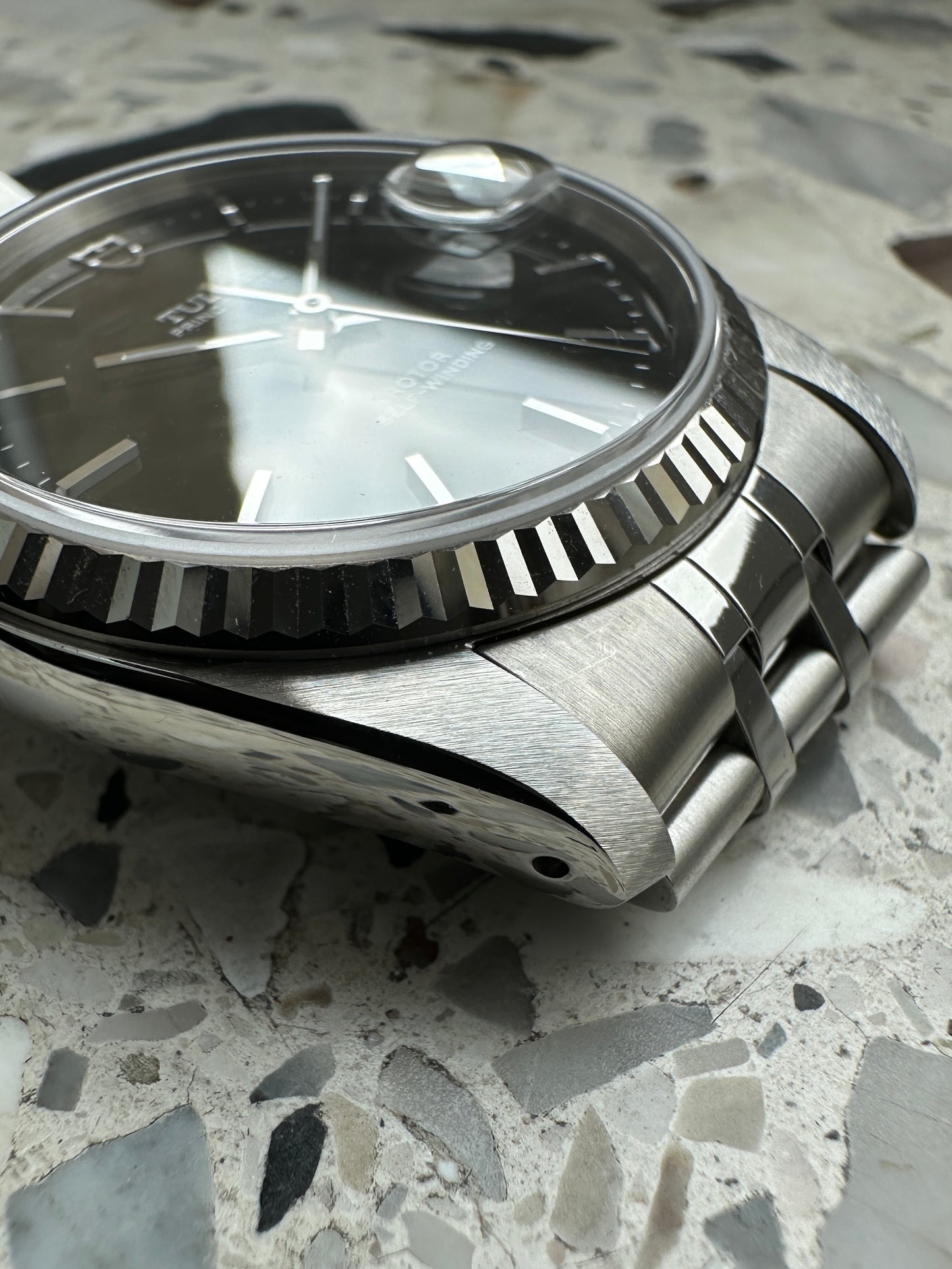 Tudor Prince Date - like NEW (Full Set) 74034