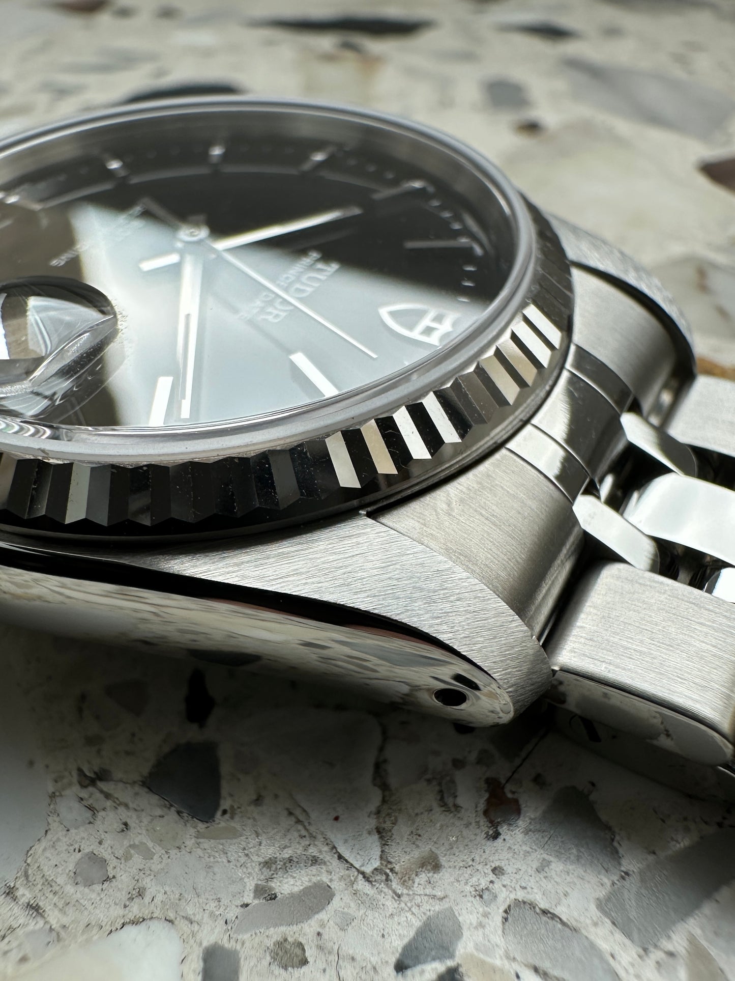 Tudor Prince Date - like NEW (Full Set) 74034