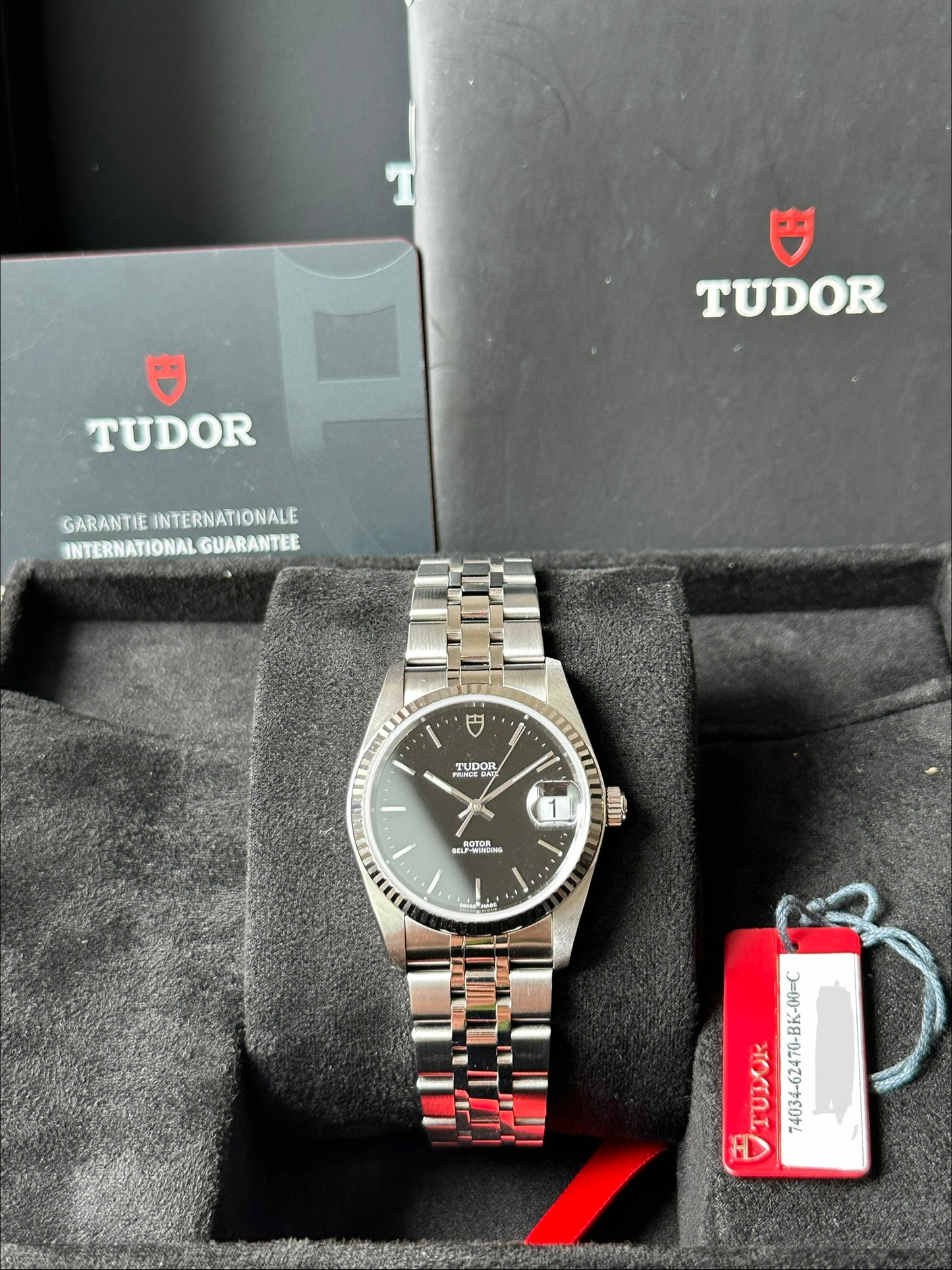 Tudor Prince Date - like NEW (Full Set) 74034