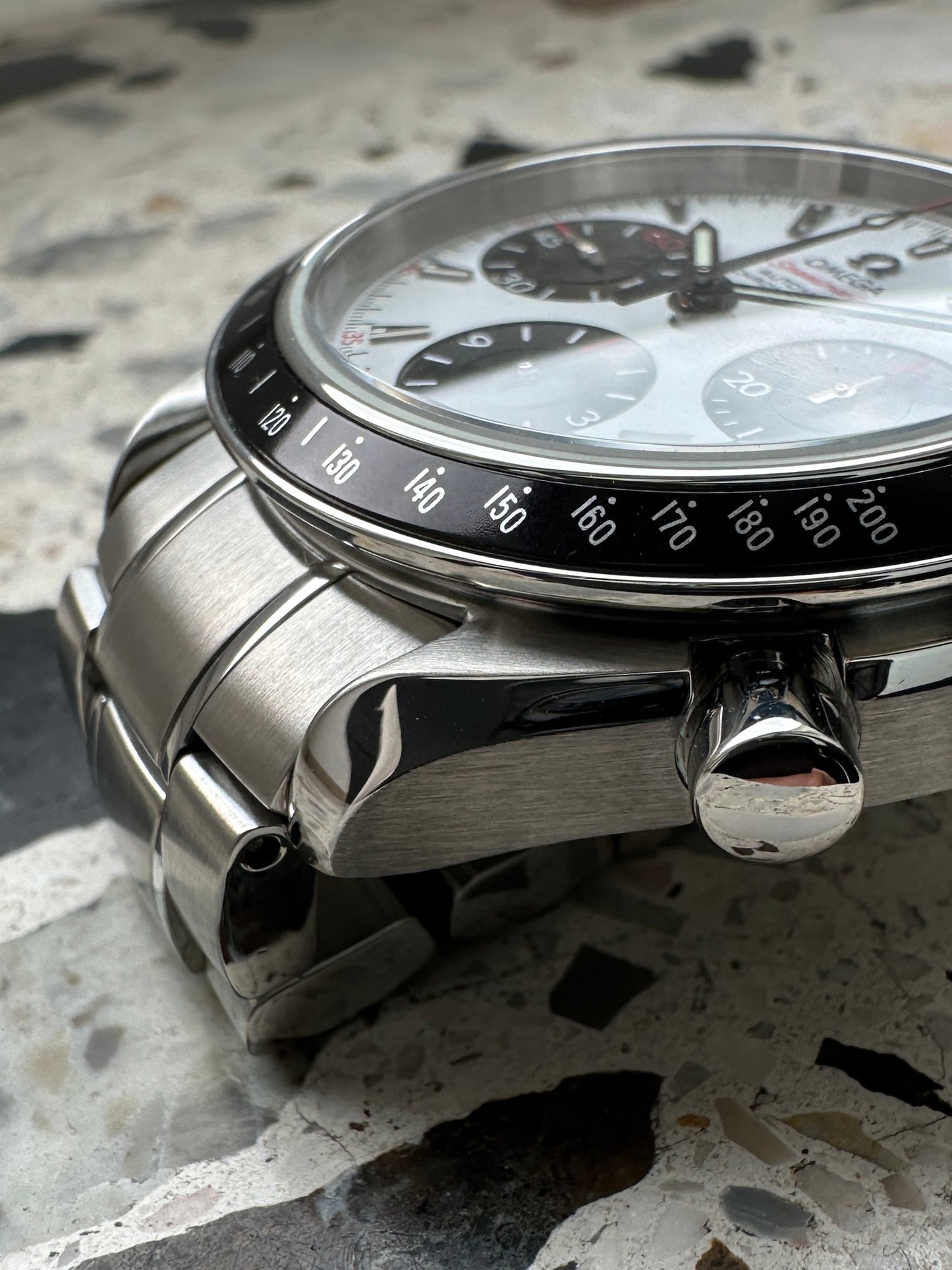 Omega Speedmaster Date - Full Set (Panda Dial) 323.30.40.40.04.001