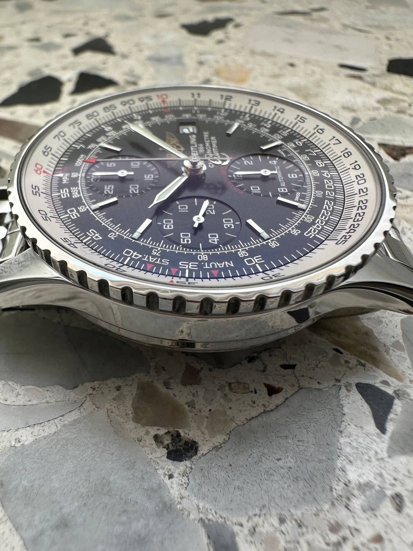 Breitling Navitimer Heritage (Full Set) Chronograph A1332412