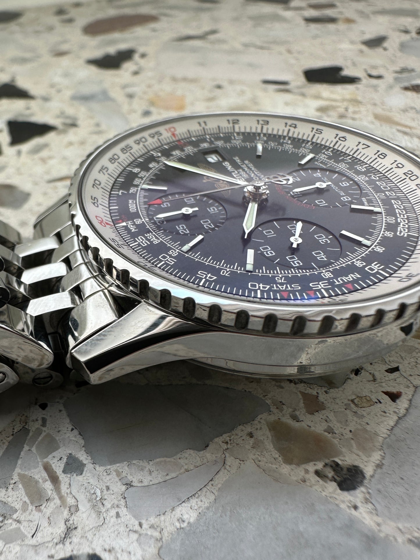 Breitling Navitimer Heritage (Full Set) Chronograph A1332412