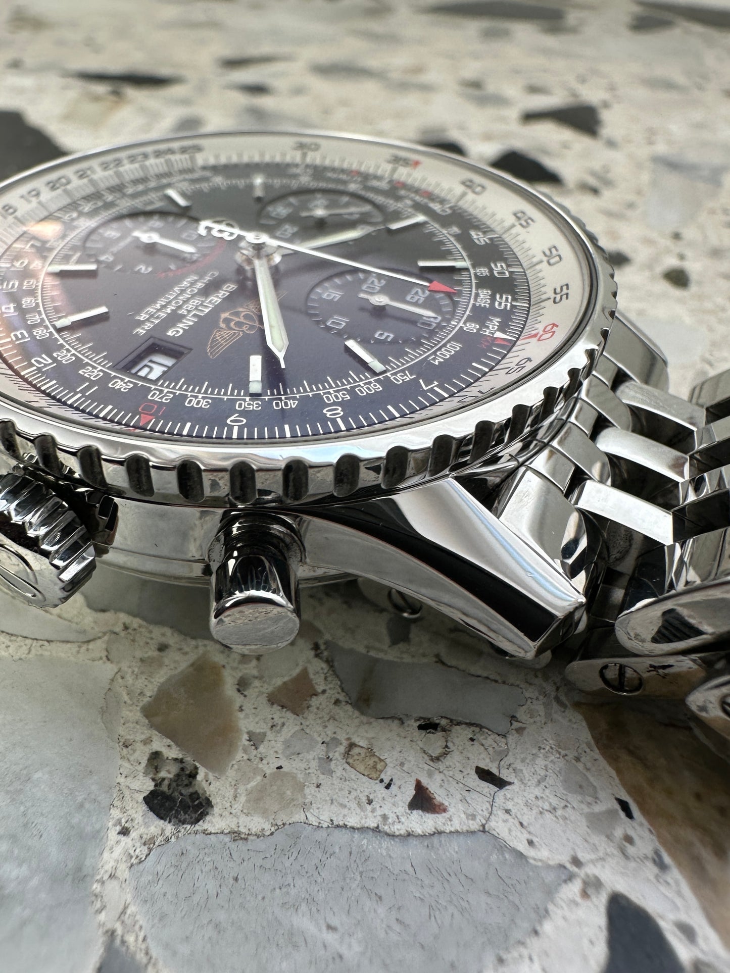 Breitling Navitimer Heritage (Full Set) Chronograph A1332412