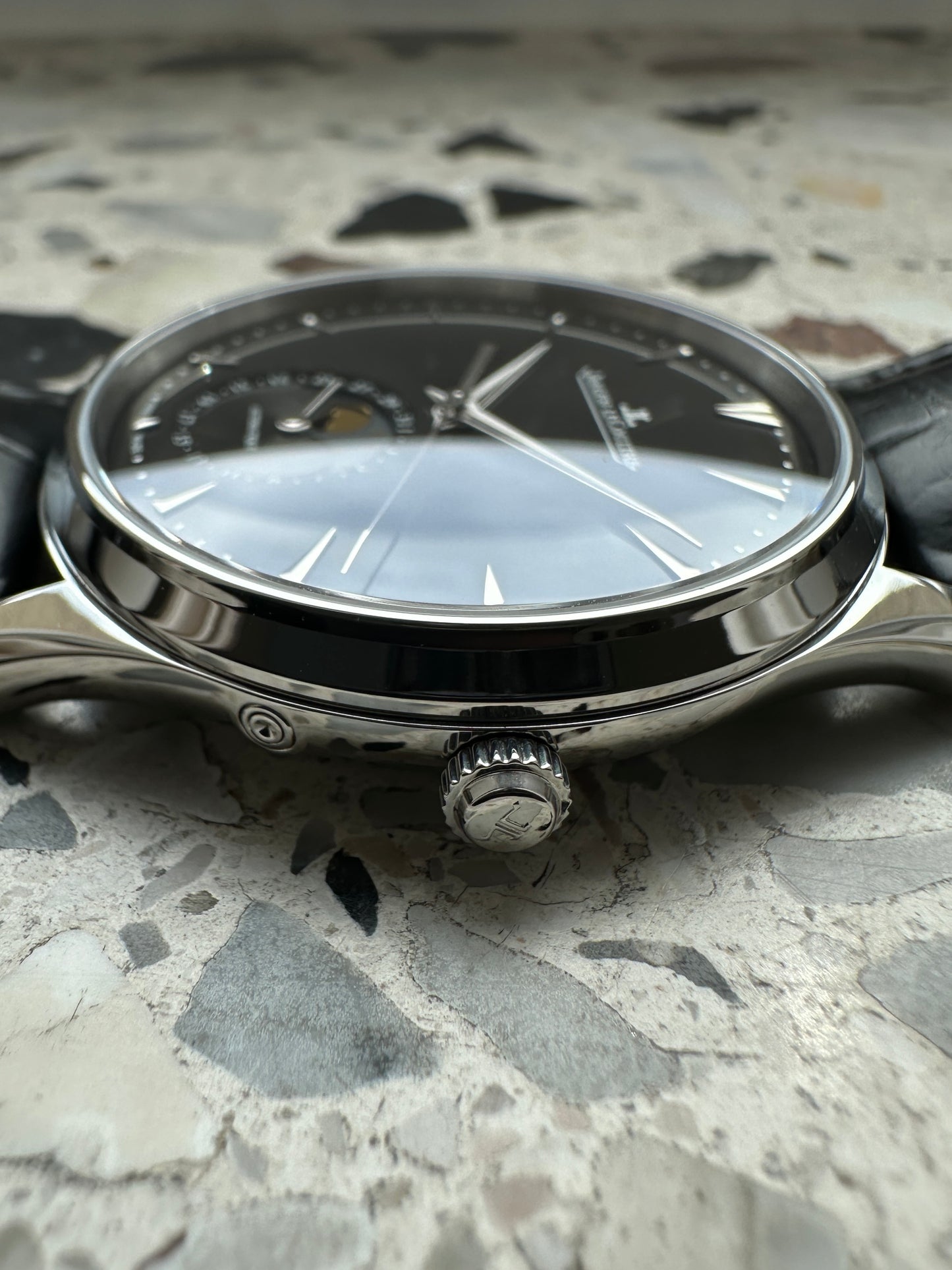 Jaeger-LeCoultre Master Ultra Thin Moon (Box & Paper + Guaranty 05.2028) Q1368470