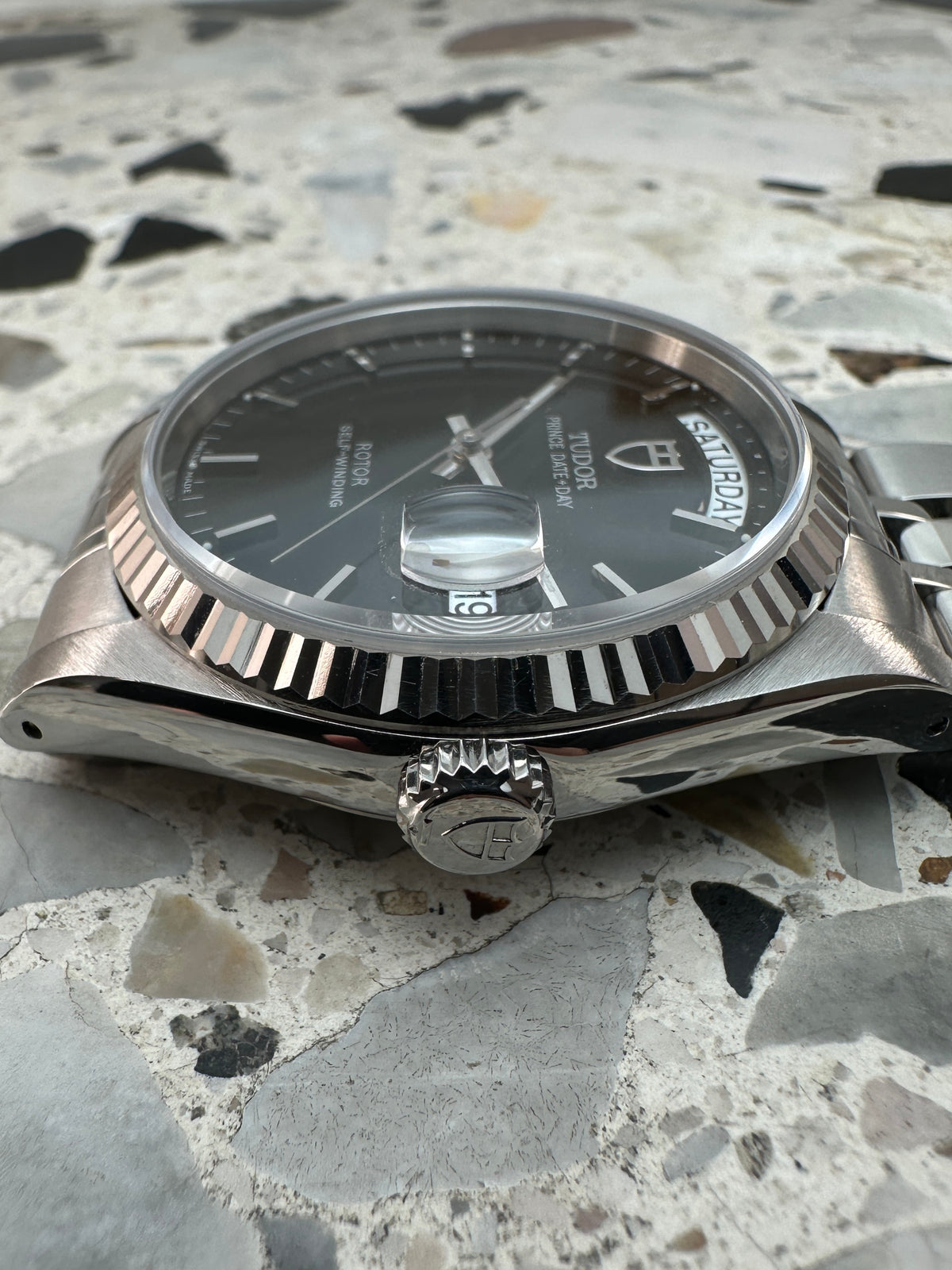Tudor Prince Date Day (Full Set) 76214 - schwarzes Zifferblatt