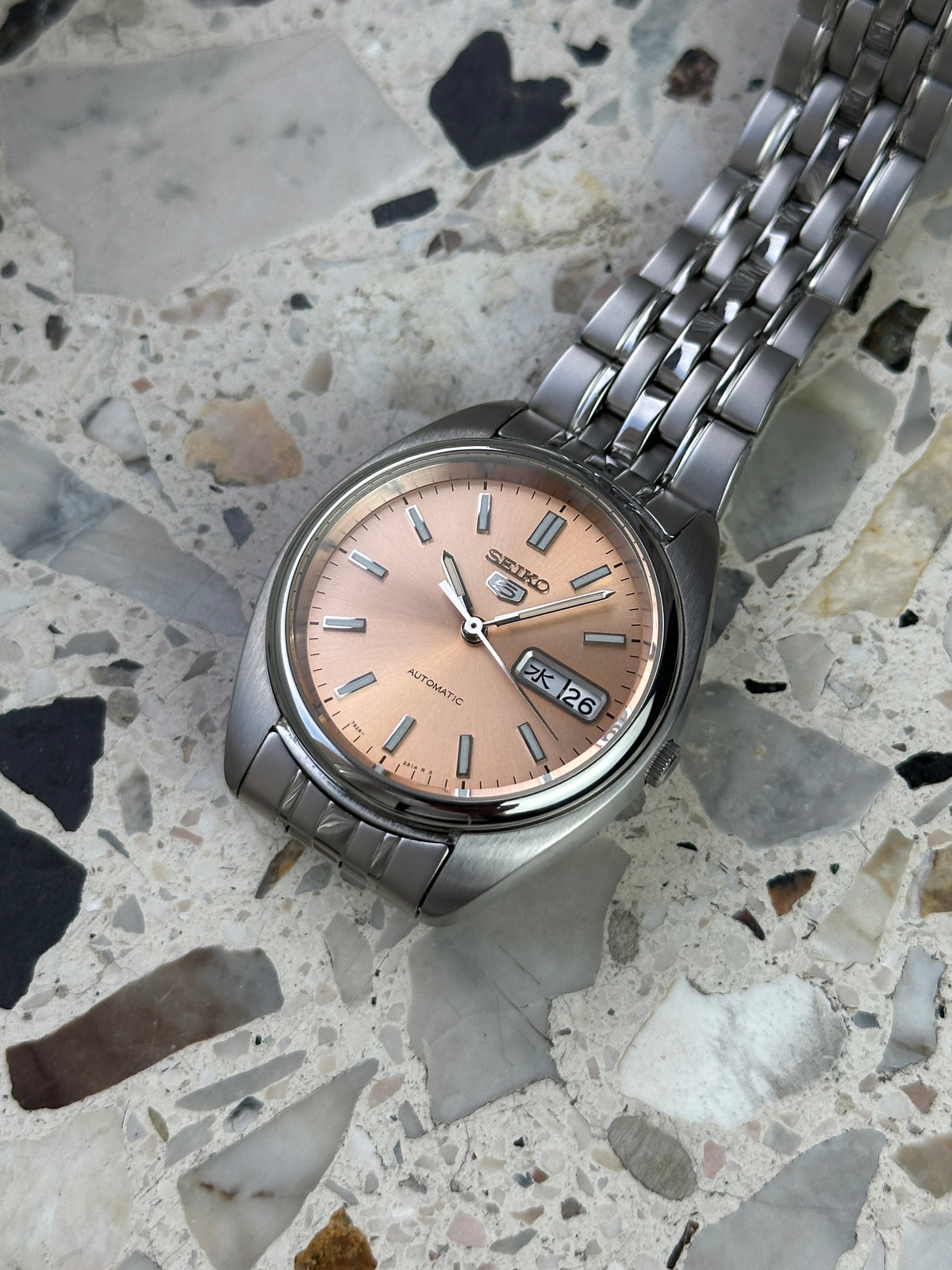 Seiko 5 7s26-0430 (Pink / Salmon Dial) SNXA011