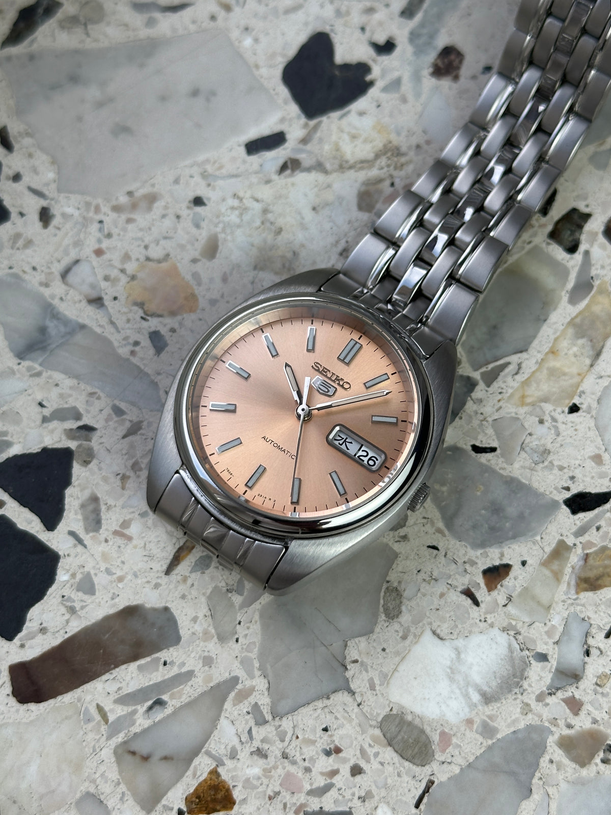 Seiko 5 7s26-0430 (Pink / Salmon Dial) SNXA011