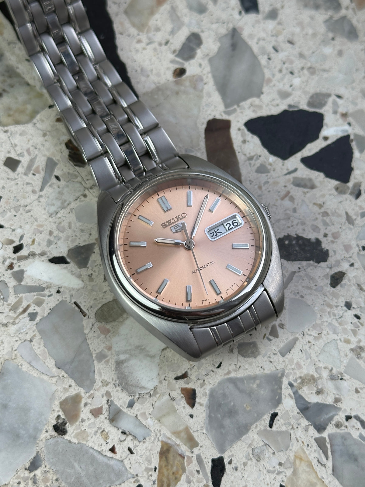 Seiko 5 7s26-0430 (Pink / Salmon Dial) SNXA011