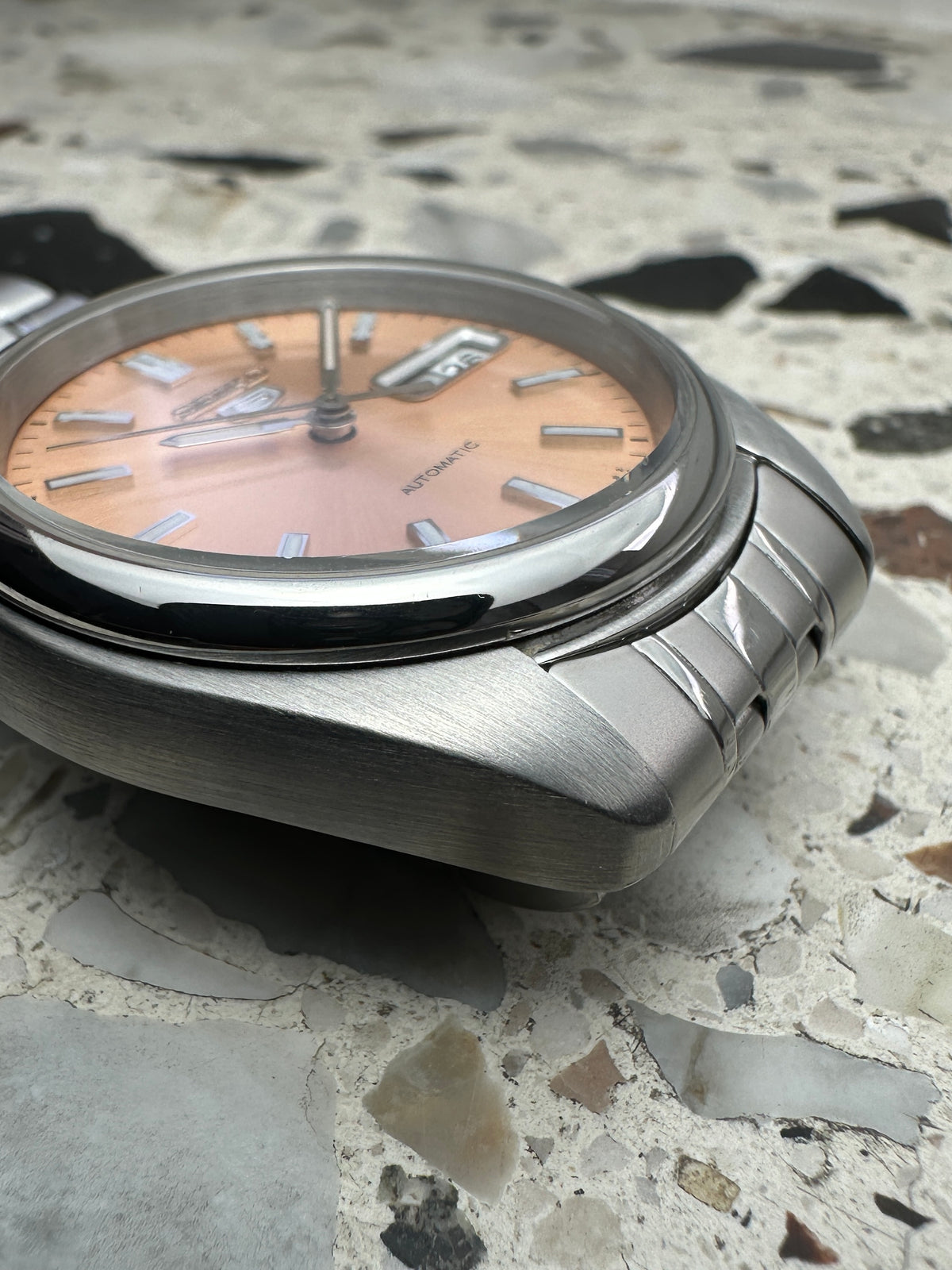 Seiko 5 7s26-0430 (Pink / Salmon Dial) SNXA011