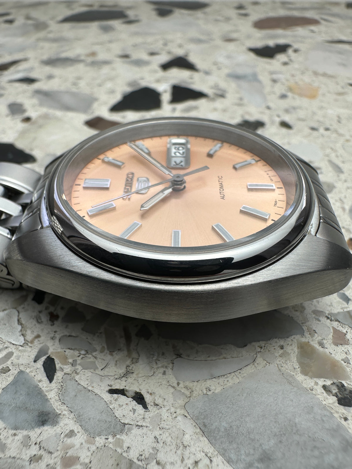 Seiko 5 7s26-0430 (Pink / Salmon Dial) SNXA011