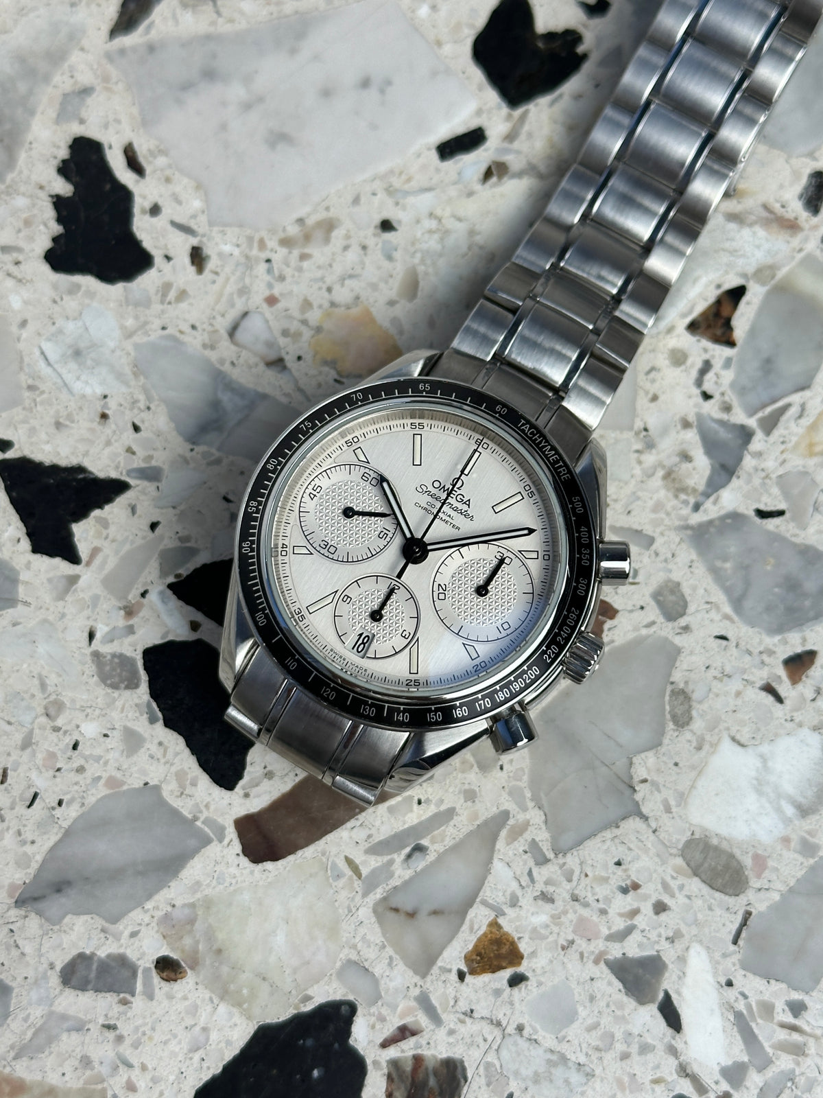 Omega Speedmaster Racing (Box & Papers) 326.30.40.50.02.001