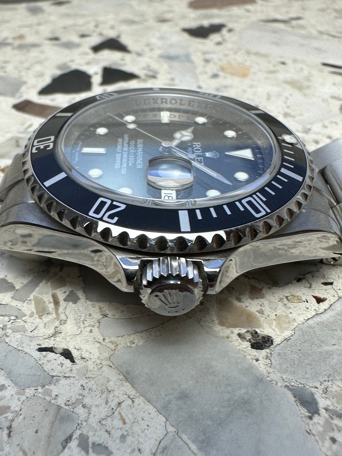 Rolex Submariner Date (Full Set - LC100) 16610