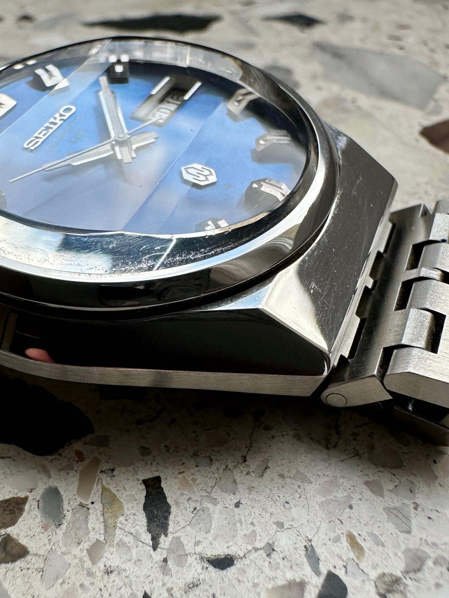 Seiko QR 3863-8010 (Baby Vanac)