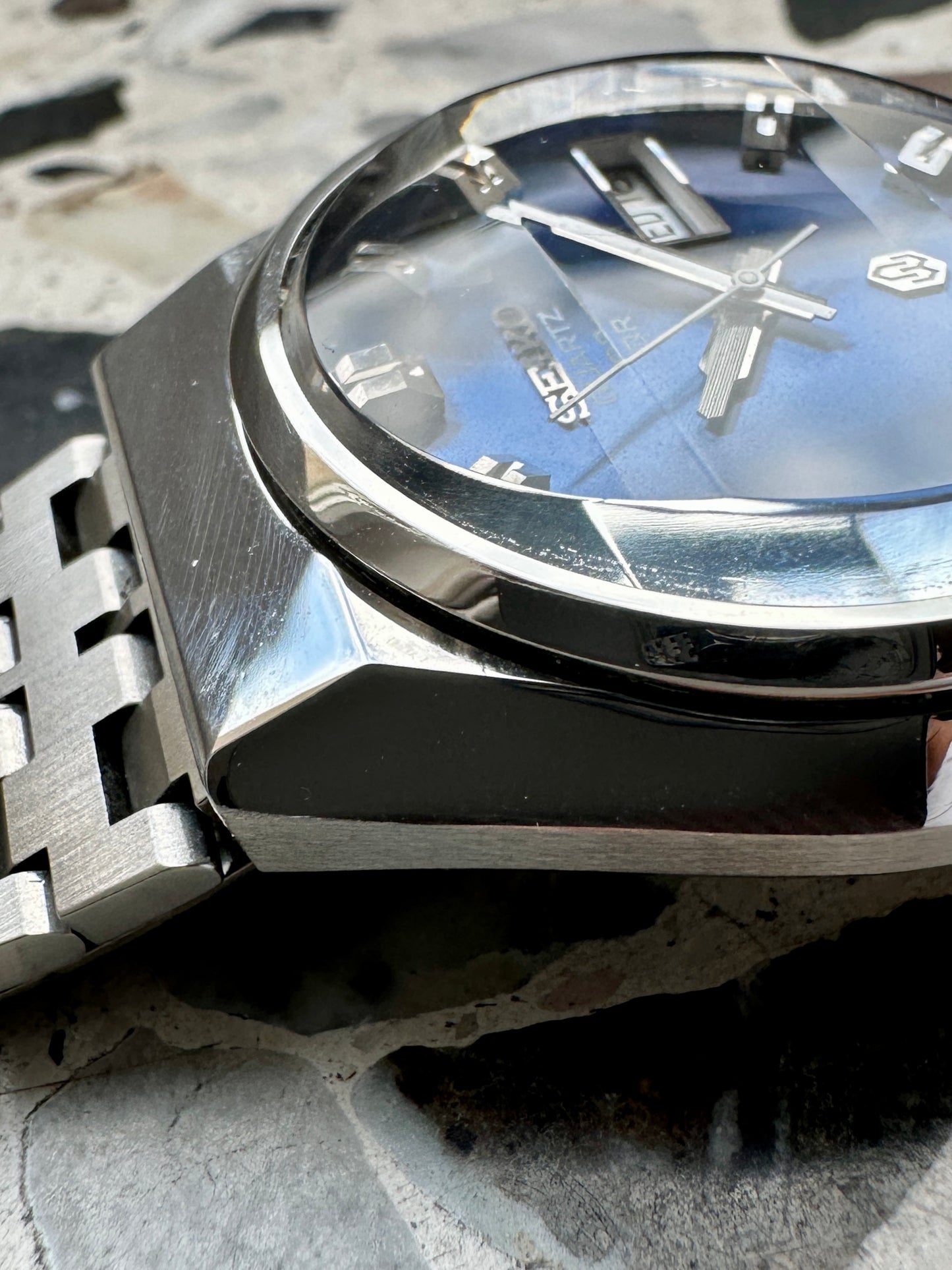 Seiko QR 3863-8010 (Baby Vanac)