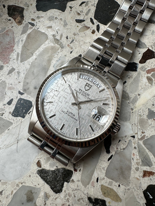 Tudor Prince 76214 Date Day