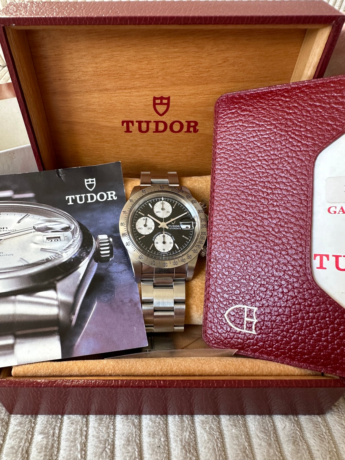 Tudor Oysterdate Big Block 79180 Daytona (Rolex Case & Crown)