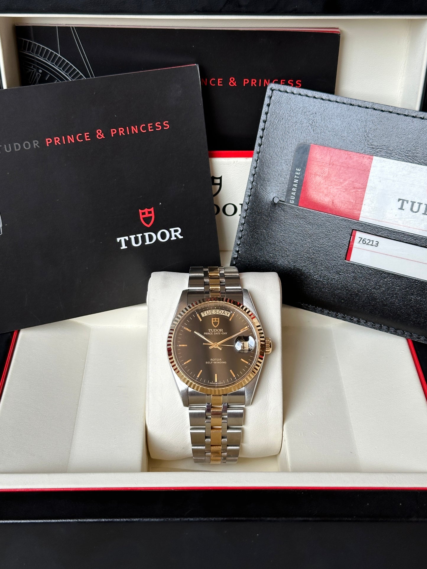 Tudor Prince 76213 Date Day