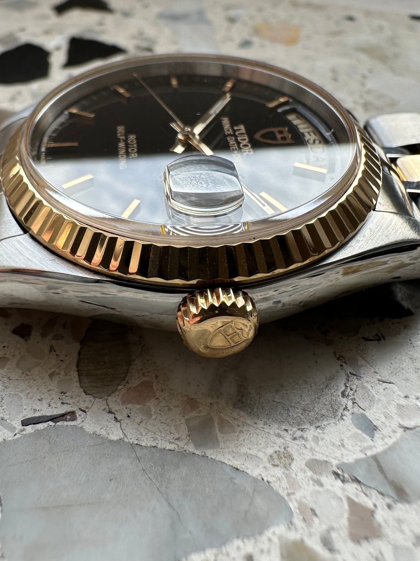 Tudor Prince 76213 Date Day